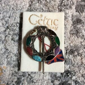 BEAUTIFUL VINTAGE CELTIC JEWELRY PIN! EUC!